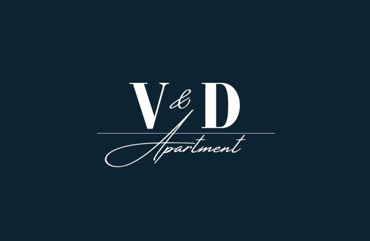 Design Apt In Old Town-Free Parking-Balcony ブラチスラヴァ エクステリア 写真